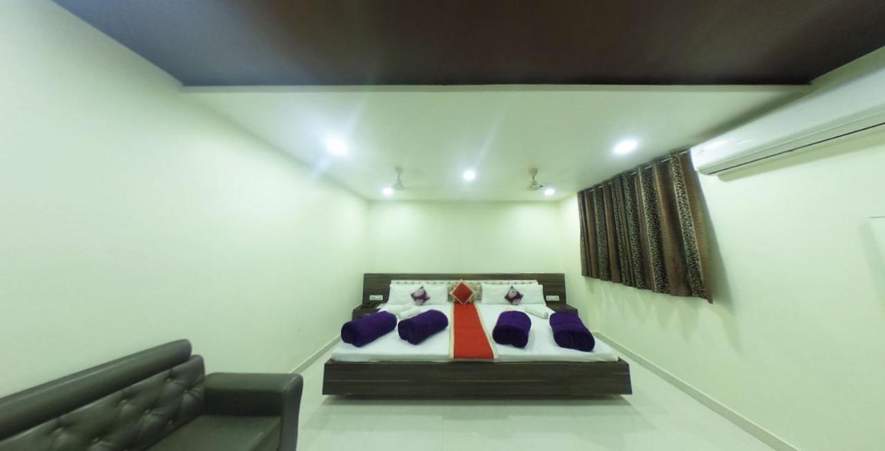 Kingsway Hotel And Restaurant Ajmer Dargah 350 Meter 외부 사진
