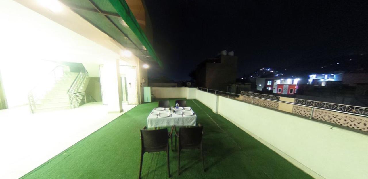 Kingsway Hotel And Restaurant Ajmer Dargah 350 Meter 외부 사진