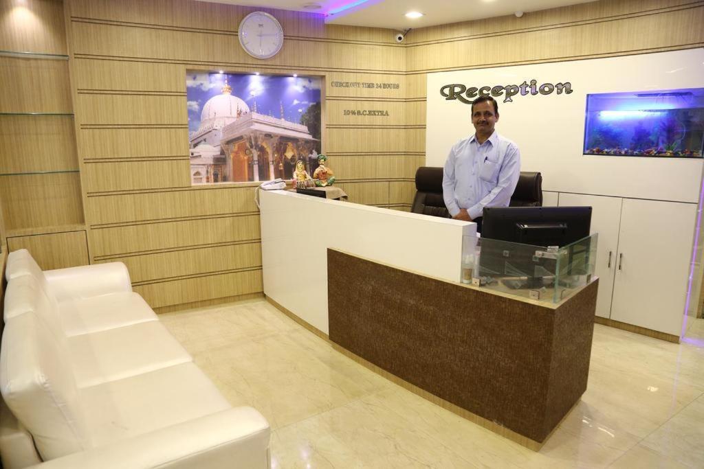 Kingsway Hotel And Restaurant Ajmer Dargah 350 Meter 외부 사진